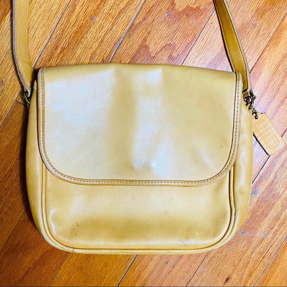 Vintage Coach Saddlebag Beige Leather